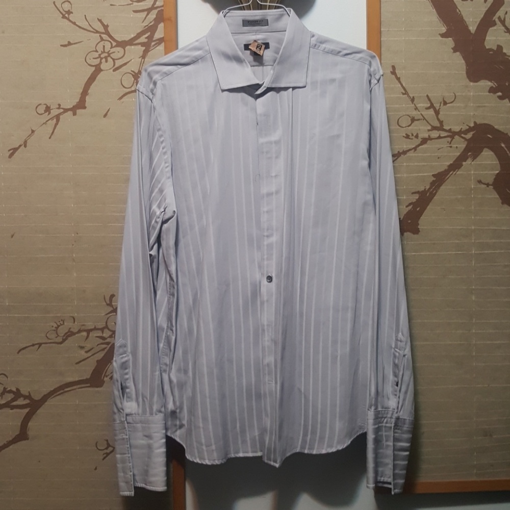 Express button up